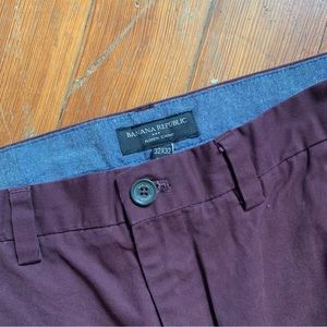 Banana Republic Aiden Chino 32x32